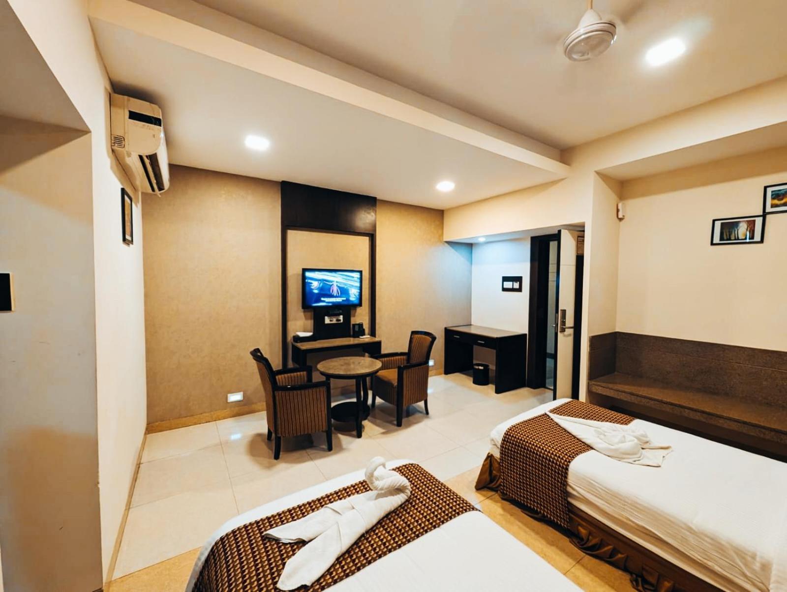 Hotel Southern Residency Kelambakkam Luaran gambar